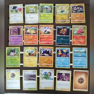 Pokemon Trading Card Collection 20 Card Lot